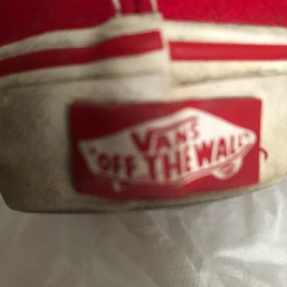 Men’s Vans Red Canvas Sneakers - Picture 4 of 5